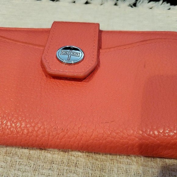 Tahari Wallet Clutch Wristlet RFID Zip Snap Pocket Coral 8”x 4.5” NWT - Picture 7 of 7